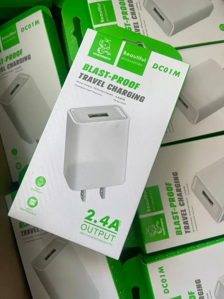 Adaptador de carga 2.4A 