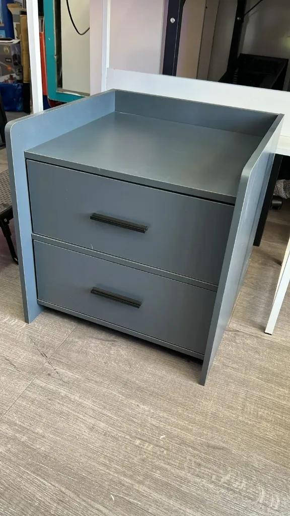 Mesa de noche F32